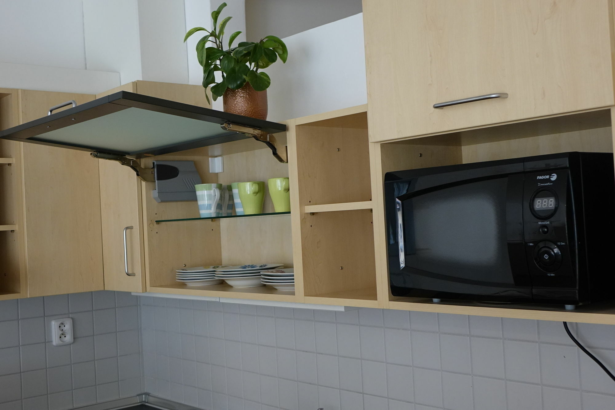 Eel Accommodation Бърно Екстериор снимка